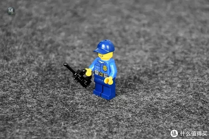 我的LEGO城市 篇一：60044 流动警署 开箱测试