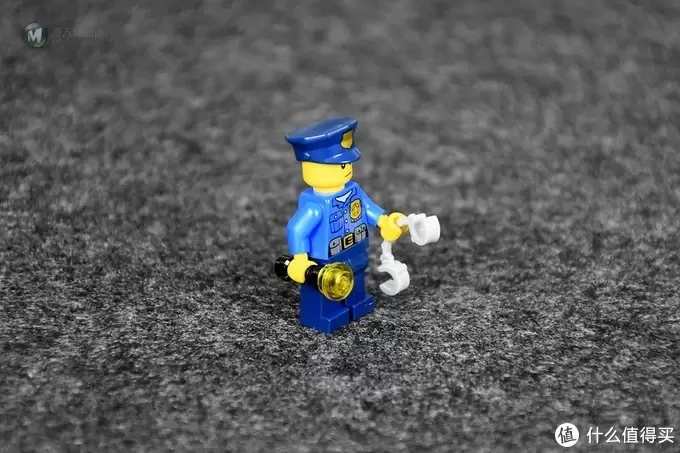 我的LEGO城市 篇一：60044 流动警署 开箱测试