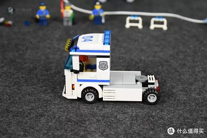 我的LEGO城市 篇一：60044 流动警署 开箱测试