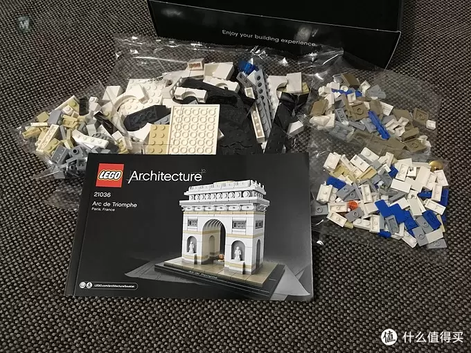 我的LEGO建筑系列 篇十二：21036 Arc De Triomphe 凯旋门