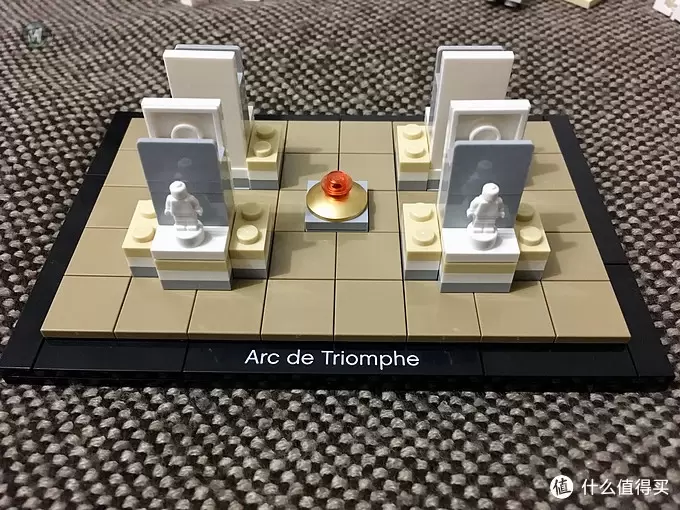 我的LEGO建筑系列 篇十二：21036 Arc De Triomphe 凯旋门