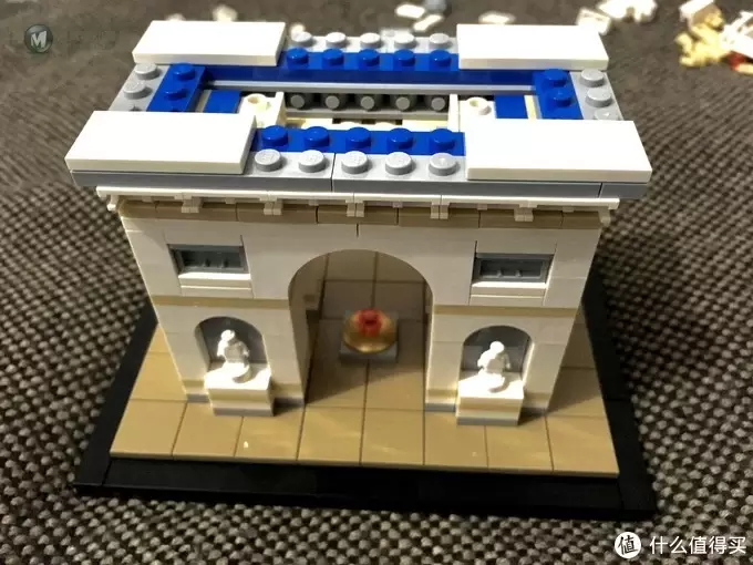 我的LEGO建筑系列 篇十二：21036 Arc De Triomphe 凯旋门