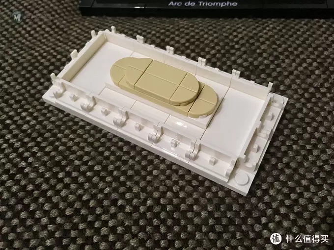 我的LEGO建筑系列 篇十二：21036 Arc De Triomphe 凯旋门