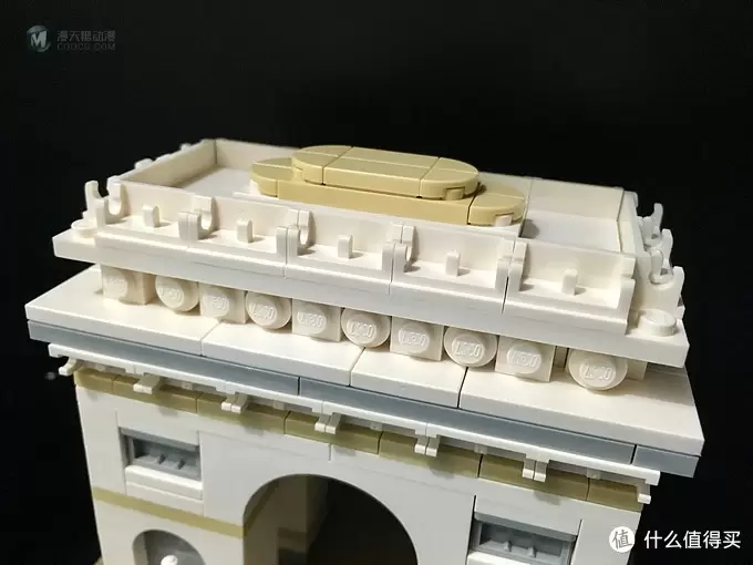 我的LEGO建筑系列 篇十二：21036 Arc De Triomphe 凯旋门