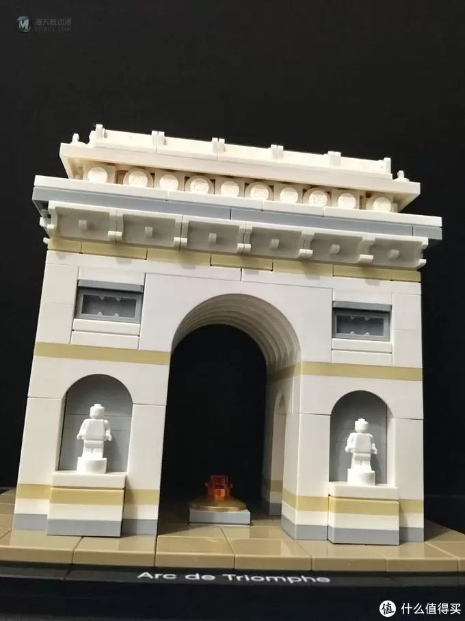 我的LEGO建筑系列 篇十二：21036 Arc De Triomphe 凯旋门