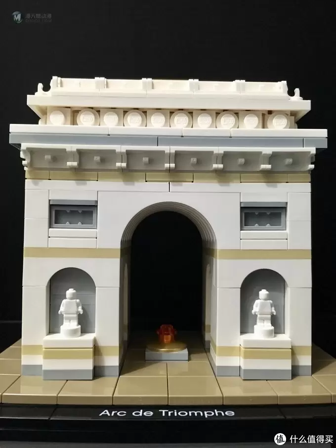 我的LEGO建筑系列 篇十二：21036 Arc De Triomphe 凯旋门