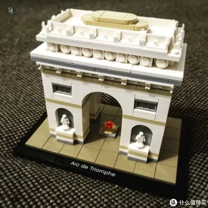 我的LEGO建筑系列 篇十二：21036 Arc De Triomphe 凯旋门