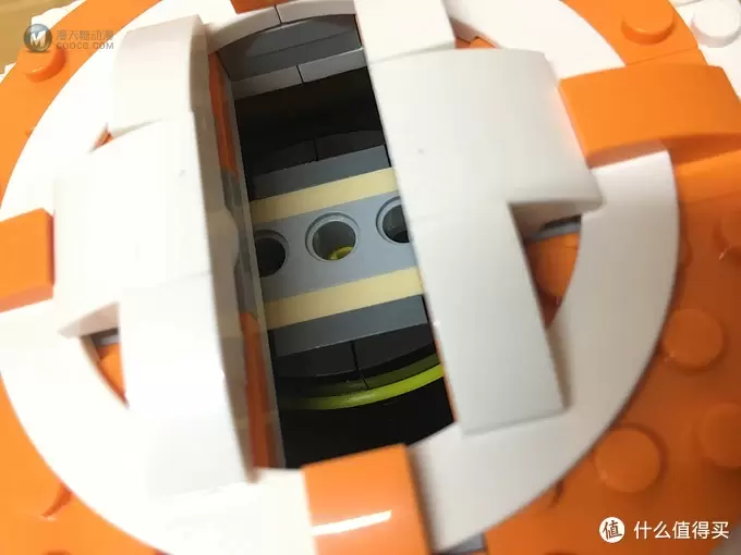 短得要命的开箱：LEGO Star Wars BB-8 宇航技工机器人75187