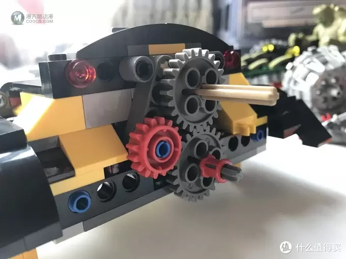 #本站首晒#LEGO 乐高 拼拼乐 — 76055 蝙蝠侠坦克大战杀手鳄绞肉车