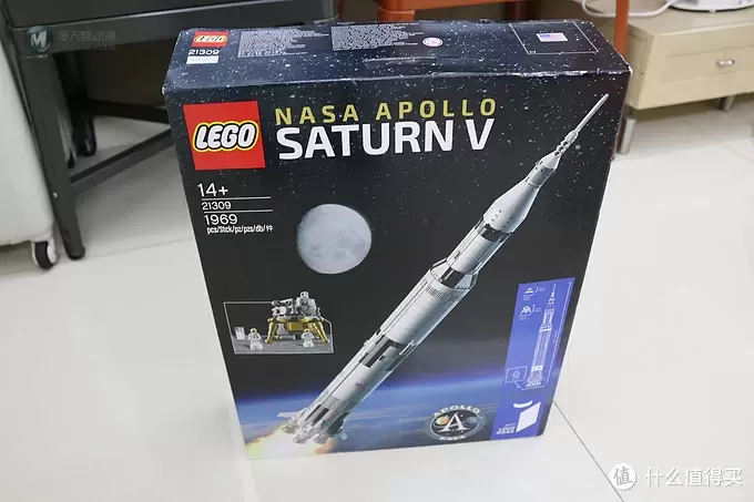 不惑大叔的legogo 篇十二：带我去月球，重力轻浮你我—LEGO 乐高 21309 土星五号火箭