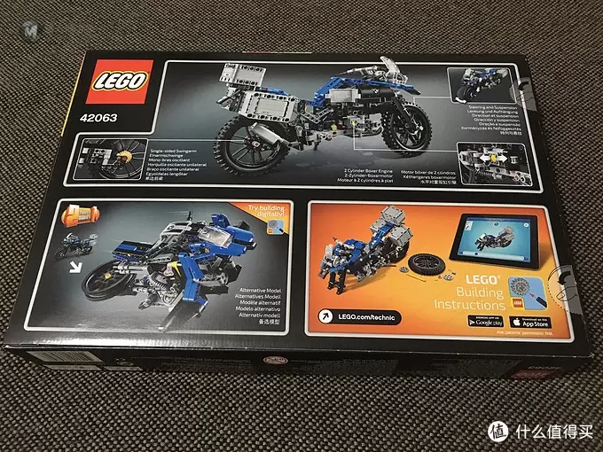 我的LEGO科技系列 篇二：买得起的宝马摩托 — BMW 宝马 42063 R1200 GS 摩托车