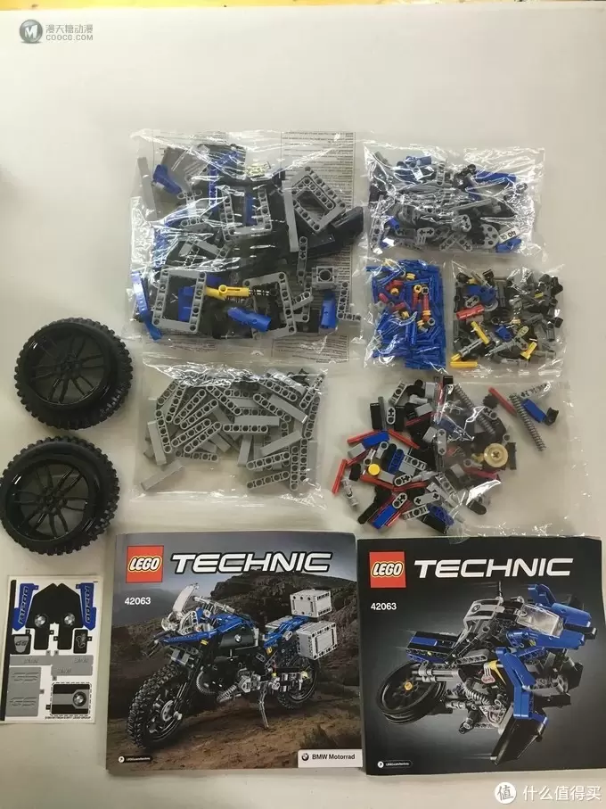 单反毁一生，LEGO穷三代 篇九十一：LEGO 乐高 Techinc 科技系列 42063 宝马 R 1200 GS Adventure摩托车