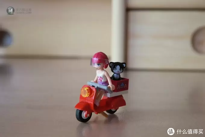 女孩们的最爱 — LEGO 乐高 Friends系列 41119 心湖城纸杯蛋糕咖啡厅 晒单