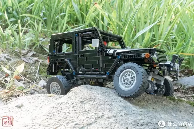 乐高还能这么玩 篇七：复刻荒井大师MOC新作——Jeep Wrangler