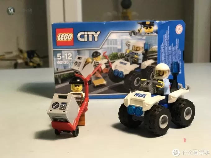 乐高这个大坑 篇二十五：警察抓小偷！LEGO 乐高 60135 沙滩逮捕车