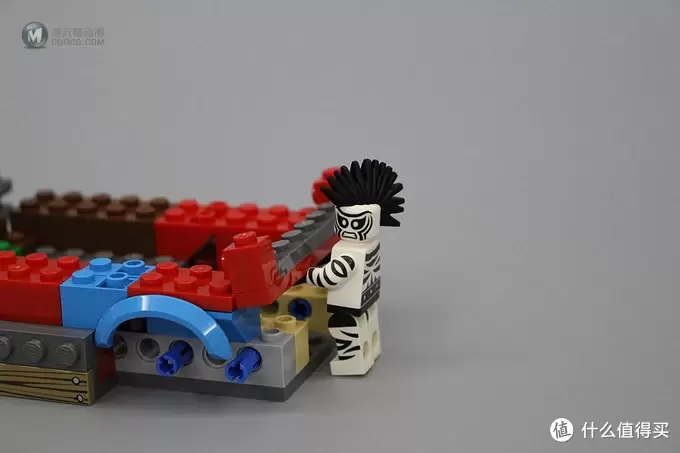 不惑大叔的legogo 篇十：首测—LEGO70907杀手鳄鱼和巨轮卡车