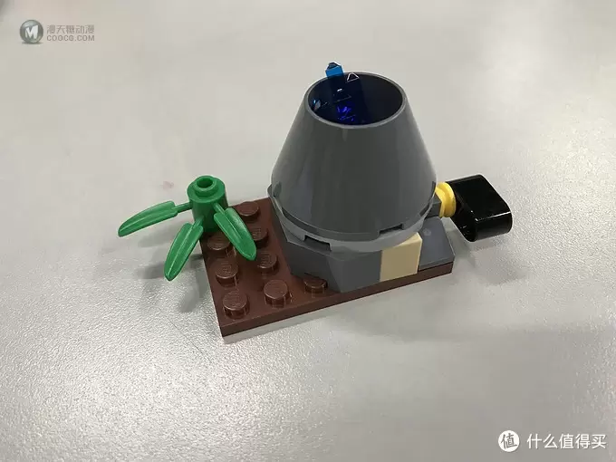 乐高这个大坑 篇二十二：LEGO 60120 可以喷发的火山入门套装