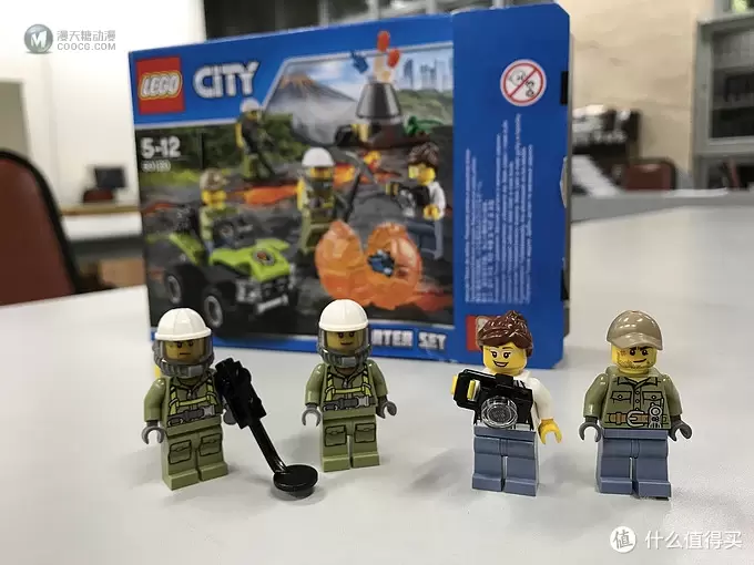 乐高这个大坑 篇二十二：LEGO 60120 可以喷发的火山入门套装