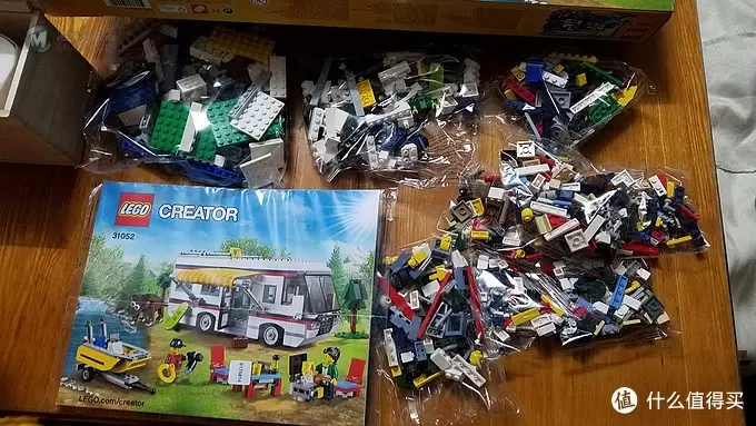 何以解忧，有我乐高 篇一：#热征#玩具# 绝对值 Lego 31052 三合一度假露营车