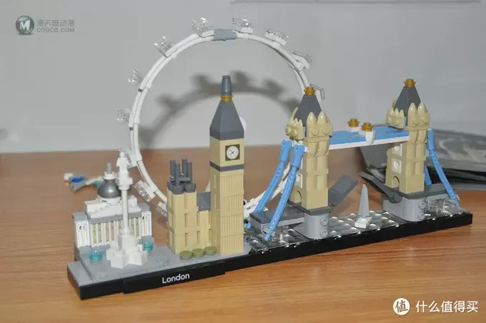 单反毁一生，LEGO穷三代 篇八十八：#本站首晒#LEGO 乐高 Architecture 建筑系列 21034 伦敦街景 附宜家陈列箱