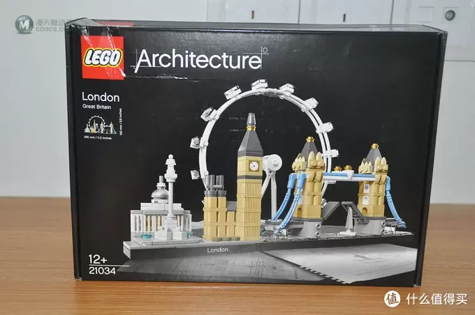 单反毁一生，LEGO穷三代 篇八十八：#本站首晒#LEGO 乐高 Architecture 建筑系列 21034 伦敦街景 附宜家陈列箱