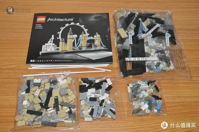 单反毁一生，LEGO穷三代 篇八十八：#本站首晒#LEGO 乐高 Architecture 建筑系列 21034 伦敦街景 附宜家陈列箱