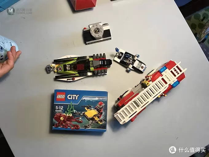 乐高这个大坑 篇二十一：#热征#玩具#LEGO 乐高城市 60090 深海潜水摩托 开箱