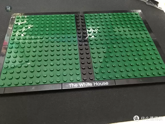 我的LEGO建筑系列 篇八：21006 White House 及亮灯改造