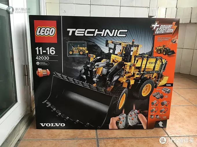 佳佳贤的乐高坑 篇五：全遥控科技旗舰 — LEGO 乐高 42030 Volvo L350F 轮式推土机