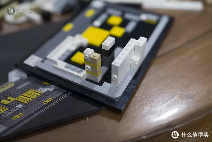 步入深坑：LEGO 乐高 建筑系列 21035 Gugenheim Museum 古根海姆博物馆