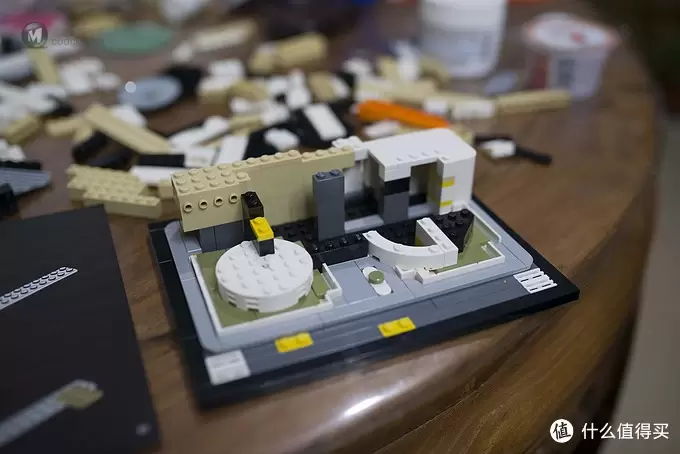 步入深坑：LEGO 乐高 建筑系列 21035 Gugenheim Museum 古根海姆博物馆