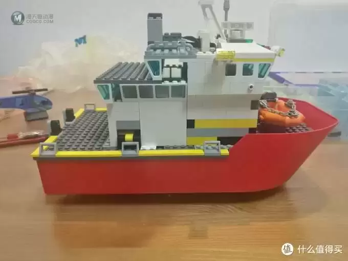 玩到停不下来：LEGO 乐高 60095/60109 遥控小船