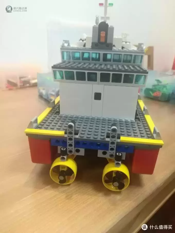 玩到停不下来：LEGO 乐高 60095/60109 遥控小船