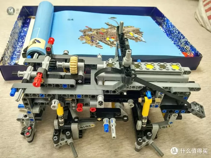 入坑进行式——LEGO 乐高 Technic 系列 42043 奔驰卡车