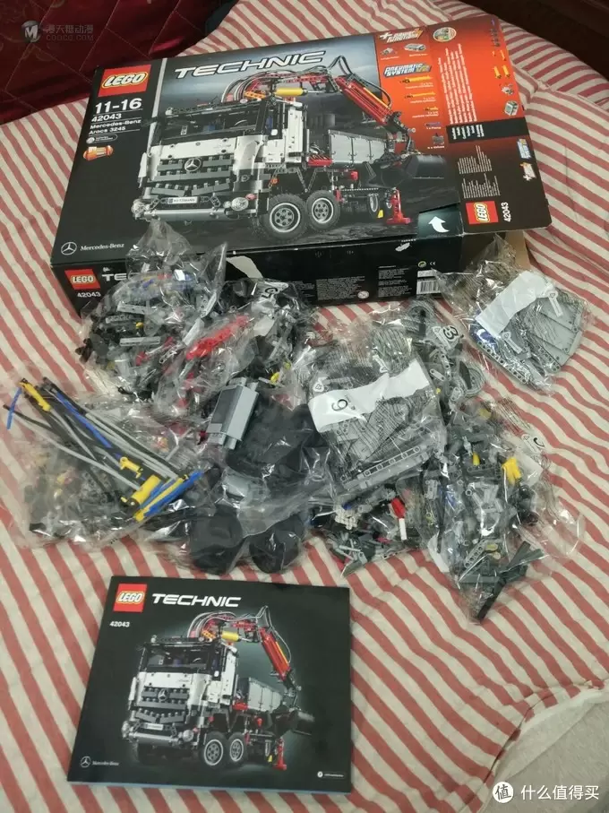 入坑进行式——LEGO 乐高 Technic 系列 42043 奔驰卡车