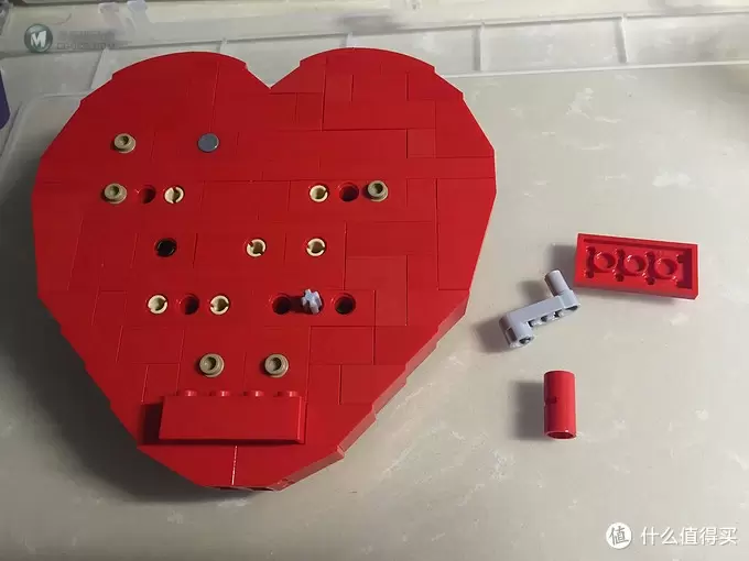 #原创新人#年年花相似，今岁礼不同—特别的情人节礼物Lego MOC Clockwork Heart为你心动