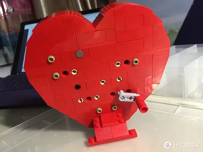 #原创新人#年年花相似，今岁礼不同—特别的情人节礼物Lego MOC Clockwork Heart为你心动