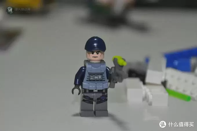 单反毁一生，LEGO穷三代 篇七十八：LEGO 乐高 Jurassic World 侏罗纪世界系列 75917 迅猛龙暴走