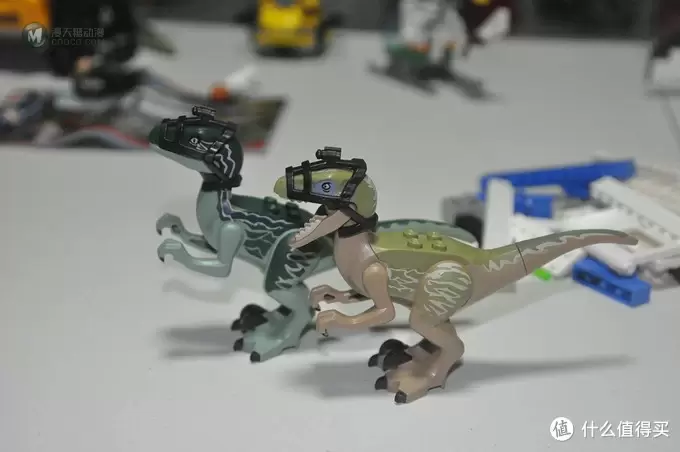 单反毁一生，LEGO穷三代 篇七十八：LEGO 乐高 Jurassic World 侏罗纪世界系列 75917 迅猛龙暴走