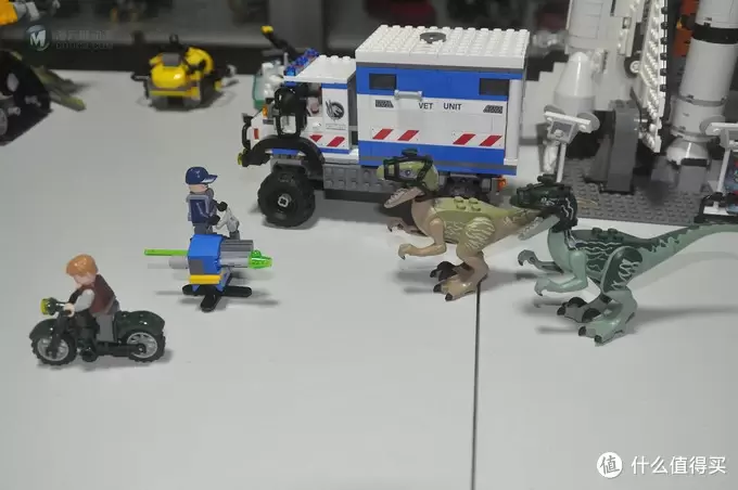 单反毁一生，LEGO穷三代 篇七十八：LEGO 乐高 Jurassic World 侏罗纪世界系列 75917 迅猛龙暴走