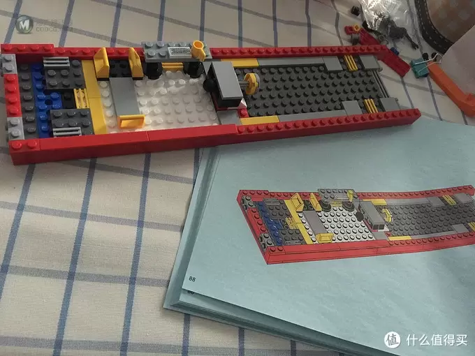 Big的lego 篇一：一眼就喜欢上的 LEGO 乐高 75913 F14 T & Scuderia 法拉利重卡