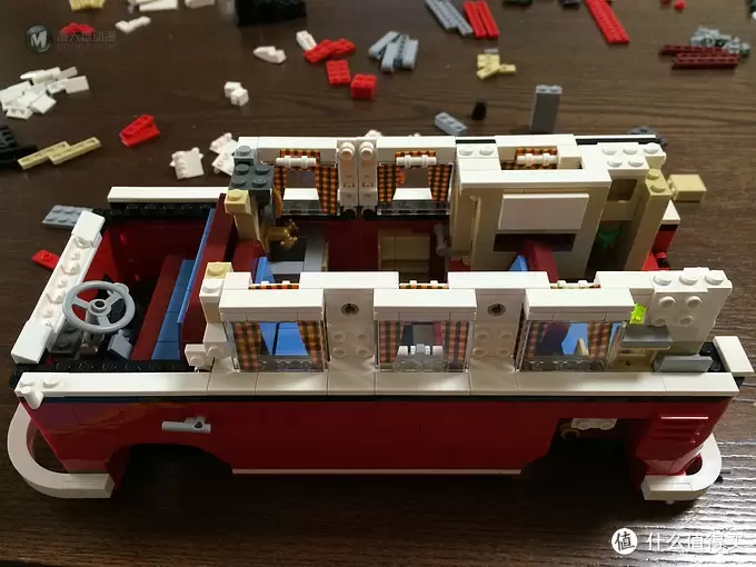 我的第一台大众：LEGO 10220 Volkswagen 大众T1 野营车