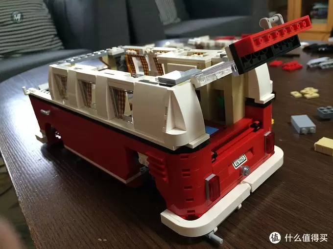 我的第一台大众：LEGO 10220 Volkswagen 大众T1 野营车