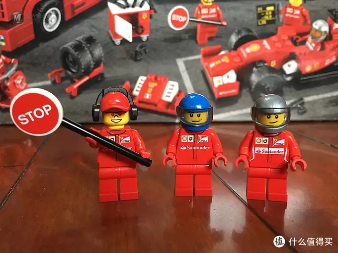 我的积木 篇三：LEGO 乐高 超级赛车系列 75913 F14 T 和 Scuderia 法拉利卡车