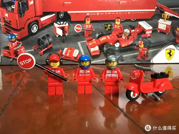 我的积木 篇三：LEGO 乐高 超级赛车系列 75913 F14 T 和 Scuderia 法拉利卡车