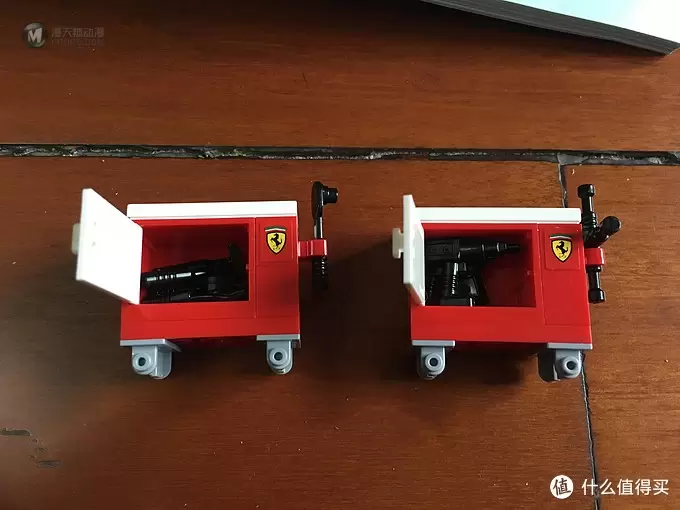 我的积木 篇三：LEGO 乐高 超级赛车系列 75913 F14 T 和 Scuderia 法拉利卡车