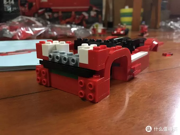 我的积木 篇三：LEGO 乐高 超级赛车系列 75913 F14 T 和 Scuderia 法拉利卡车