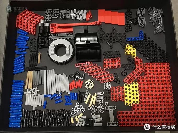 我的新收藏品 篇十六：LEGO 乐高 42043 奔驰卡车 & 定制亚克力展示盒