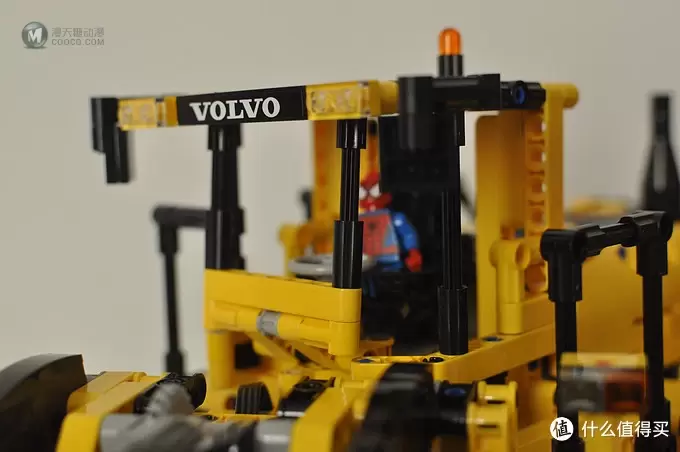 绝版之前赶紧来一个-LEGO 乐高 42030 机械组 Technic Volvo L350F 轮式推土机