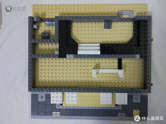 佳佳贤的乐高坑 篇三：绝版后的美好——LEGO 乐高 Creator 街景系列 10224 Town Hall 市政厅